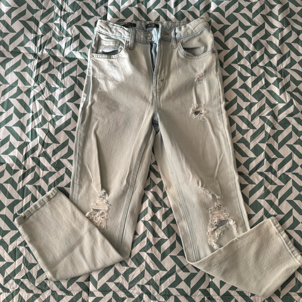 Stylish Distressed light blue Women Jeans
